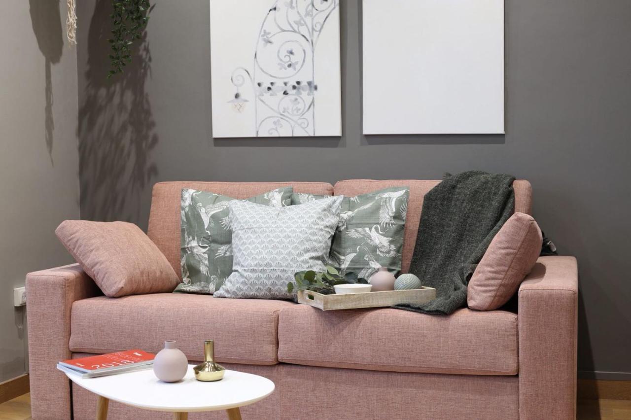 Suite Place Barcelona Corsega المظهر الخارجي الصورة