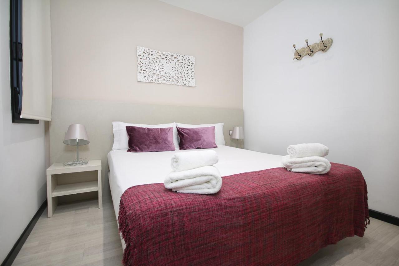 Suite Place Barcelona Corsega المظهر الخارجي الصورة
