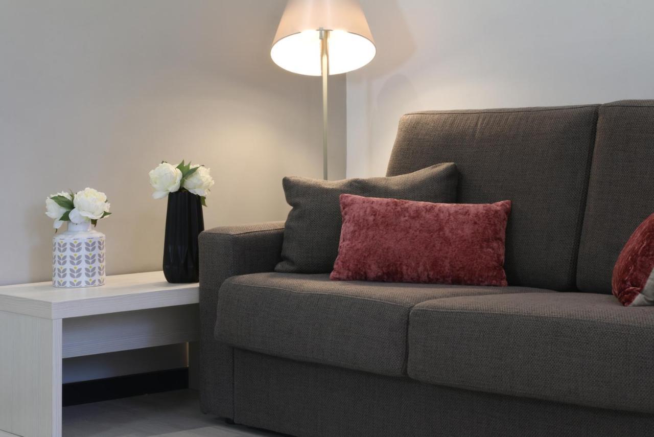 Suite Place Barcelona Corsega المظهر الخارجي الصورة