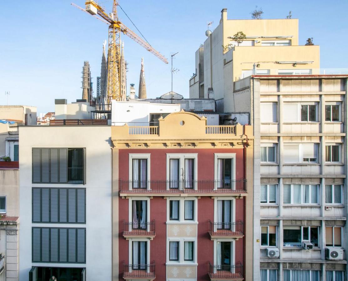 Suite Place Barcelona Corsega المظهر الخارجي الصورة